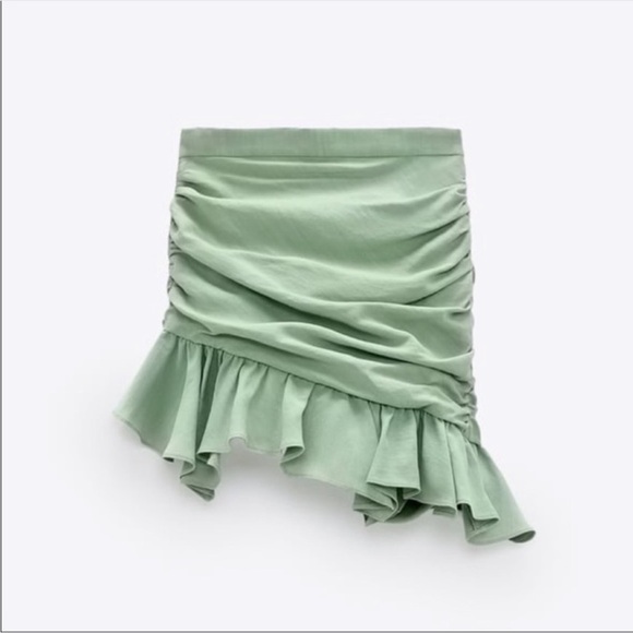 Zara drapped mini skirt Asymmetric hem Ruffles Ruched sea green mint size S NWT - Picture 4 of 15